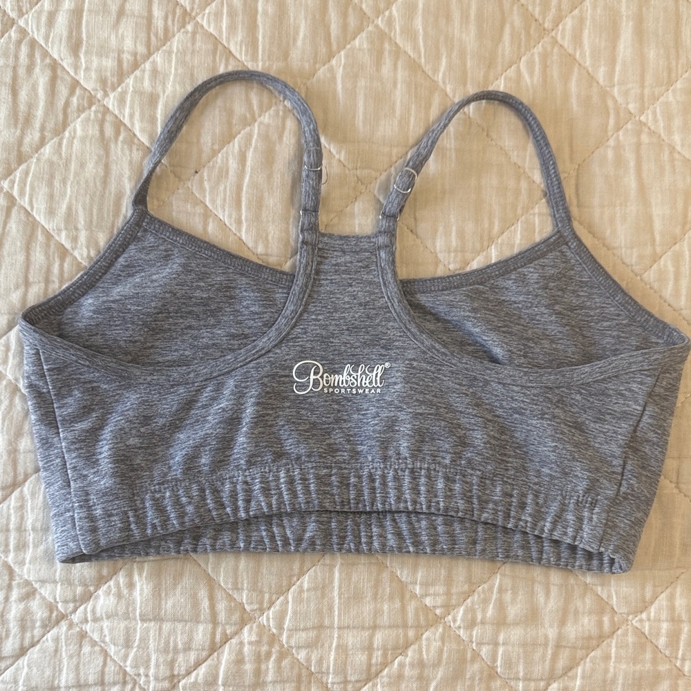 Bombshell Sportswear Gray Seamless Racerback Sports Bra - No padding